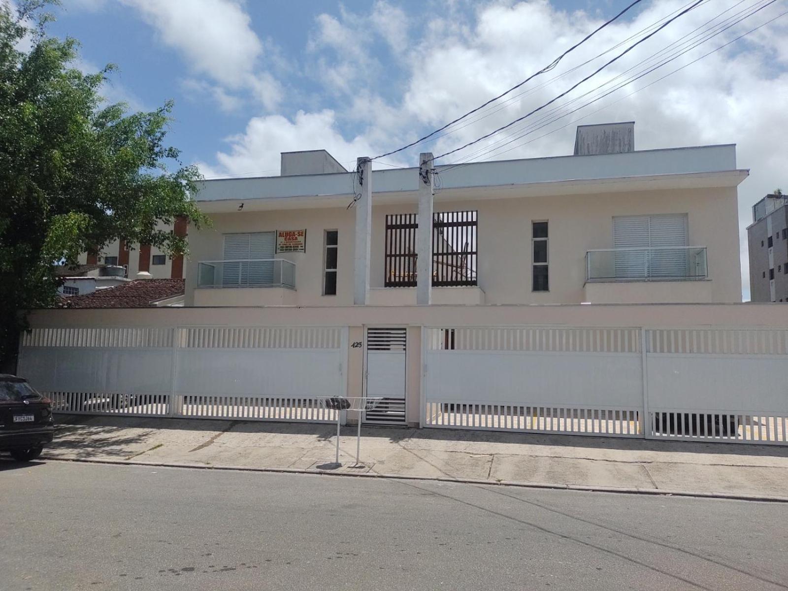 Casa Sete Enseada Ar Cond Suite E Estacionamento Gratis E Uma Otima Localizacao Na Enseada Γκουαρούχα Εξωτερικό φωτογραφία